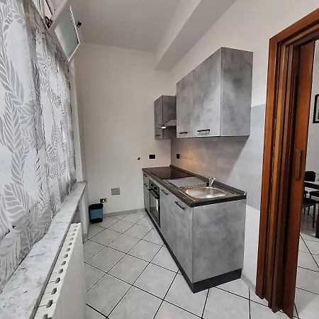 Il Ciclamino, A Due Passi Dalla Reggia E Dallo Stadio