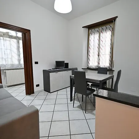 Il Ciclamino, A Due Passi Dalla Reggia E Dallo Stadio * Venaria Reale